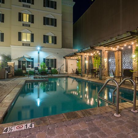Candlewood Suites Mobile-Downtown By Ihg Екстериор снимка