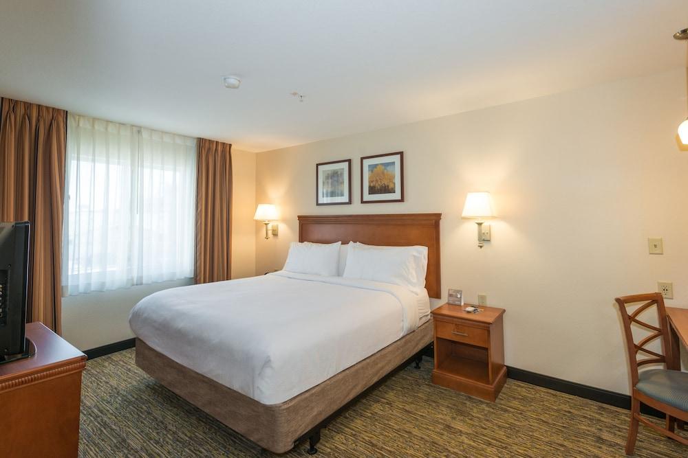 Candlewood Suites Mobile-Downtown By Ihg Екстериор снимка