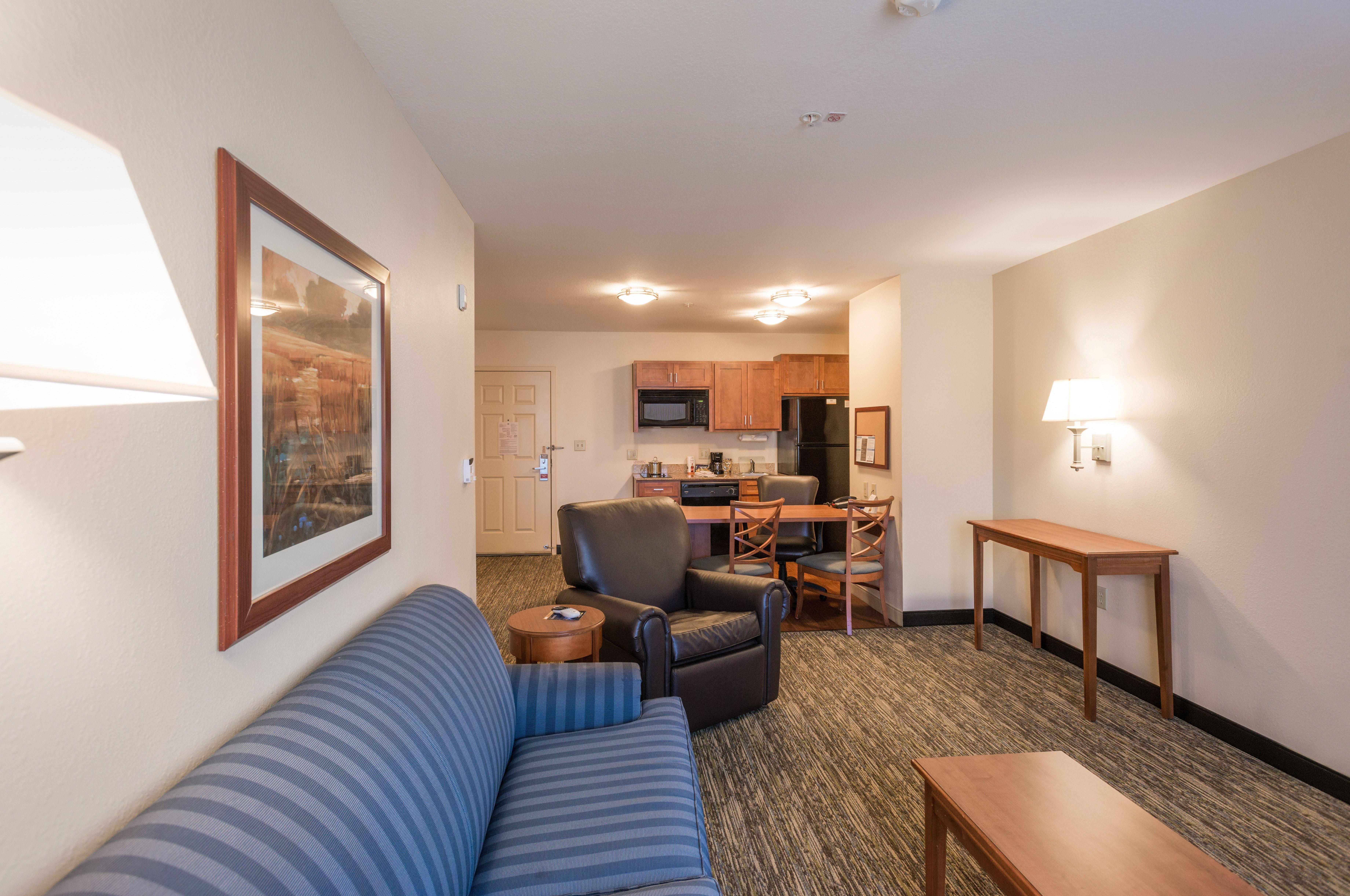 Candlewood Suites Mobile-Downtown By Ihg Екстериор снимка