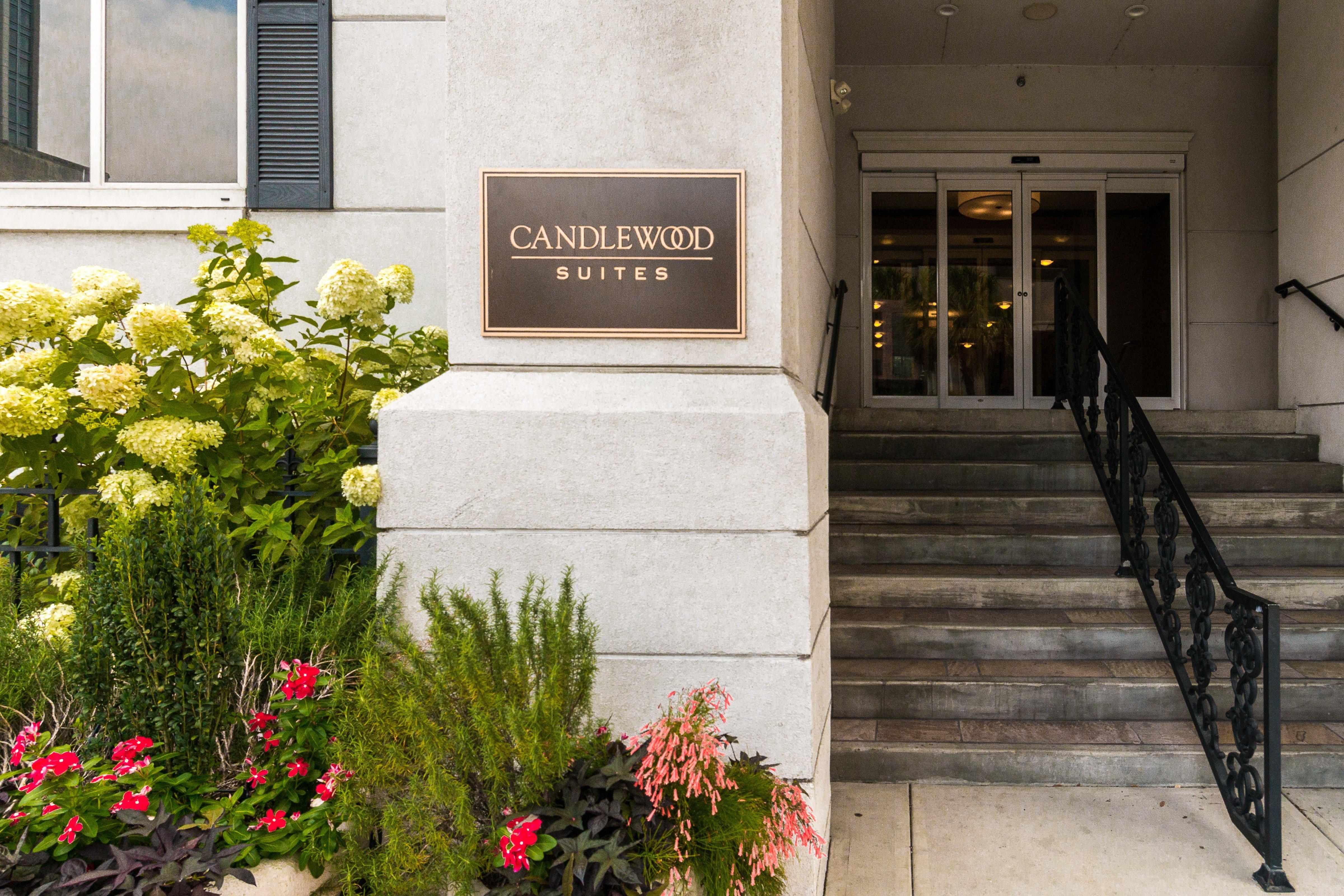 Candlewood Suites Mobile-Downtown By Ihg Екстериор снимка