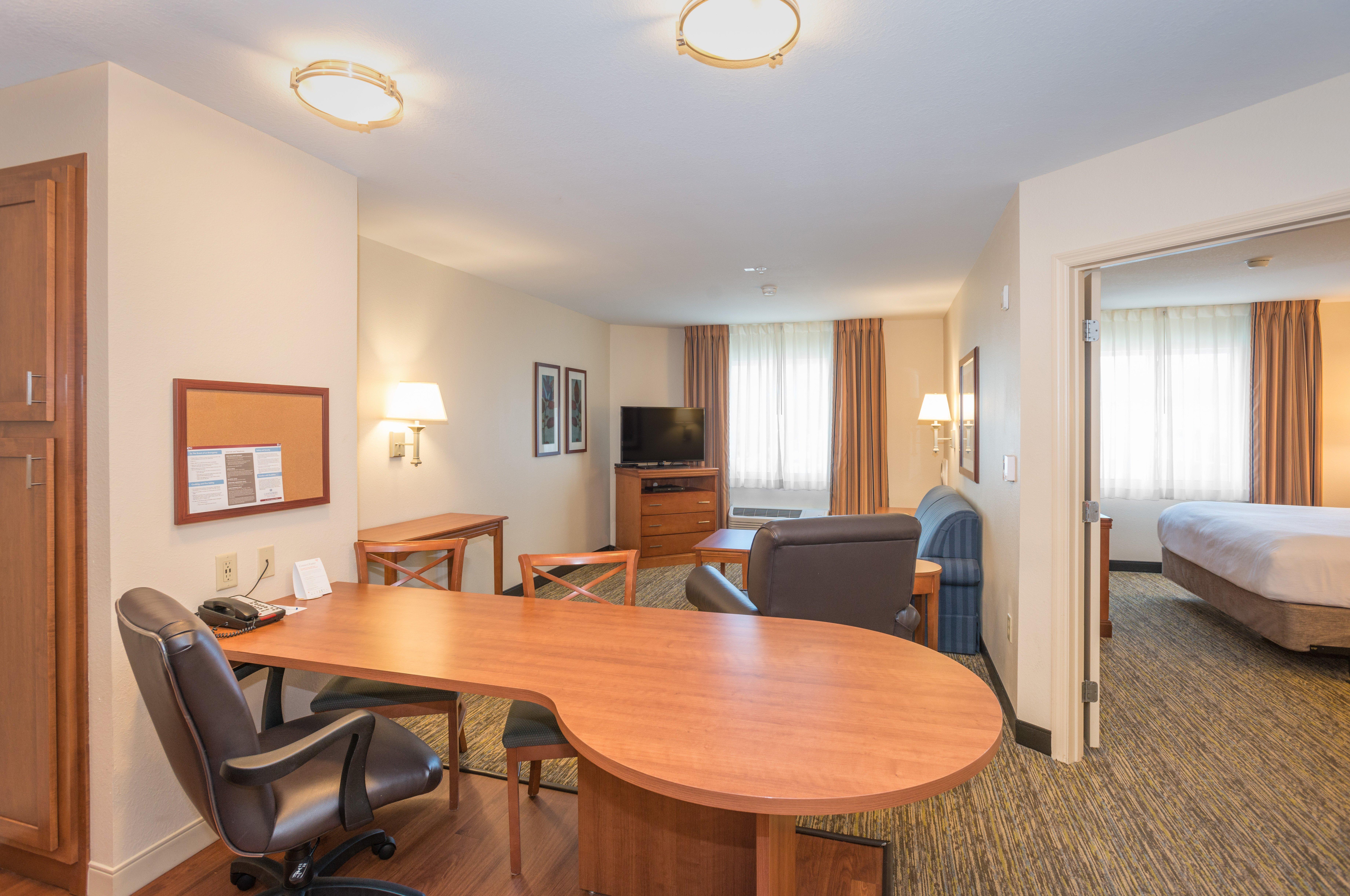 Candlewood Suites Mobile-Downtown By Ihg Екстериор снимка