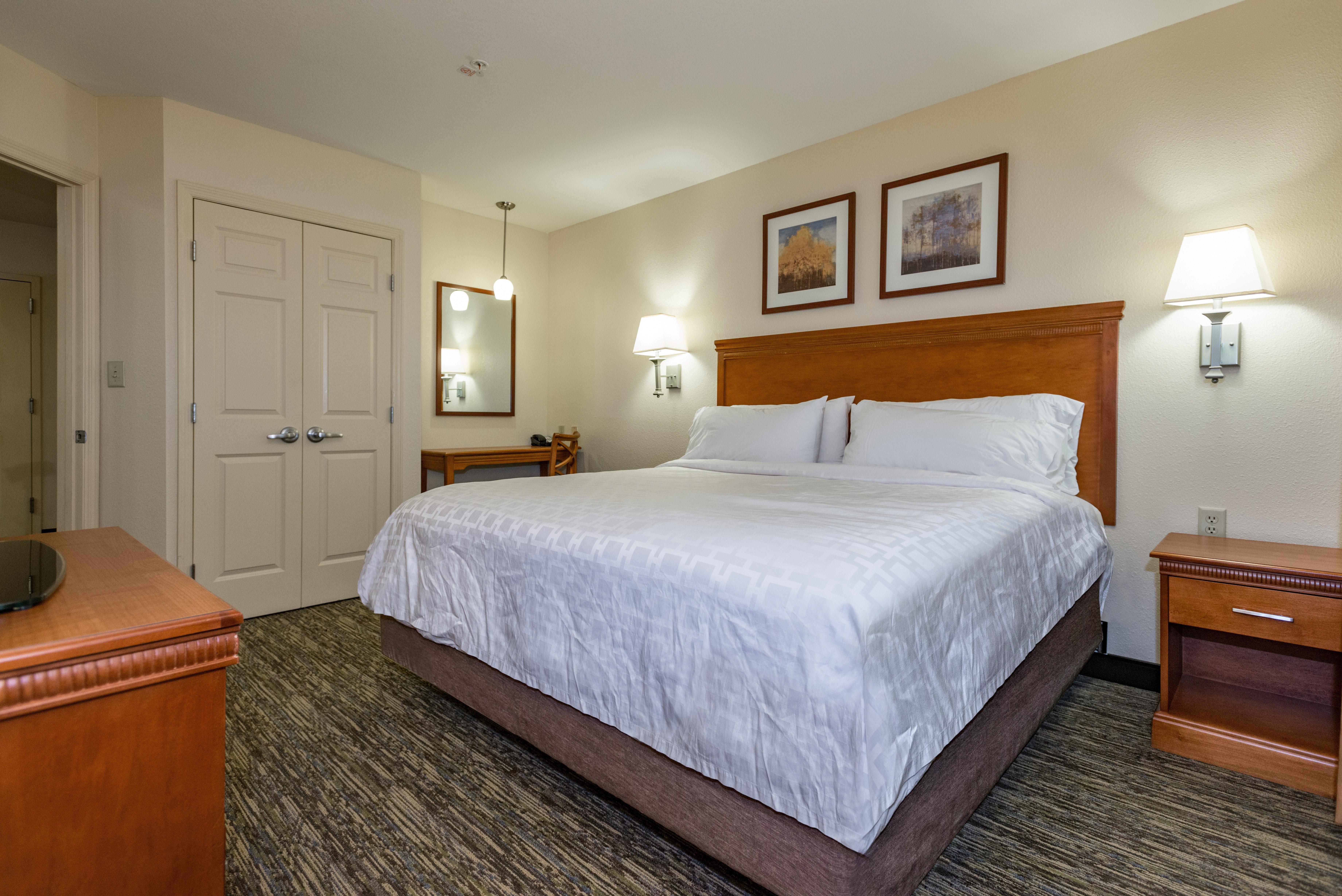 Candlewood Suites Mobile-Downtown By Ihg Екстериор снимка