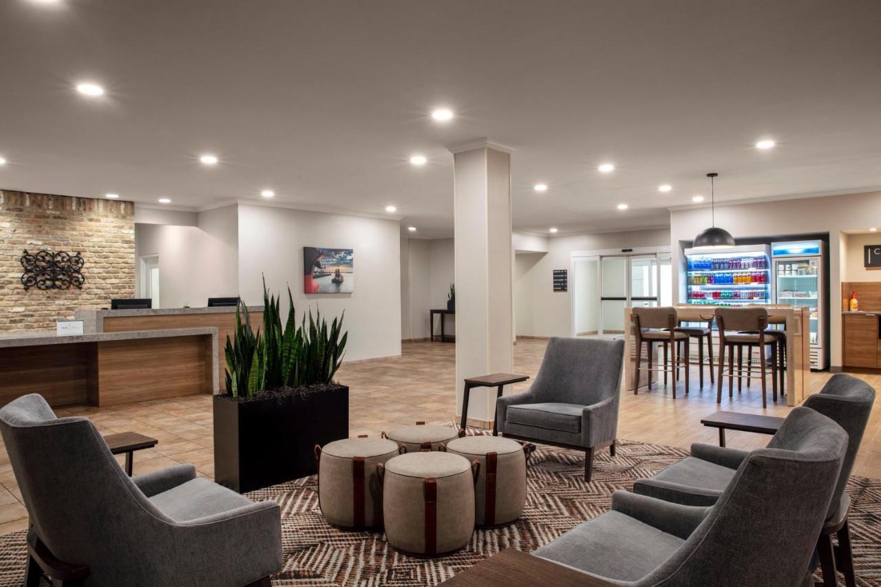 Candlewood Suites Mobile-Downtown By Ihg Екстериор снимка