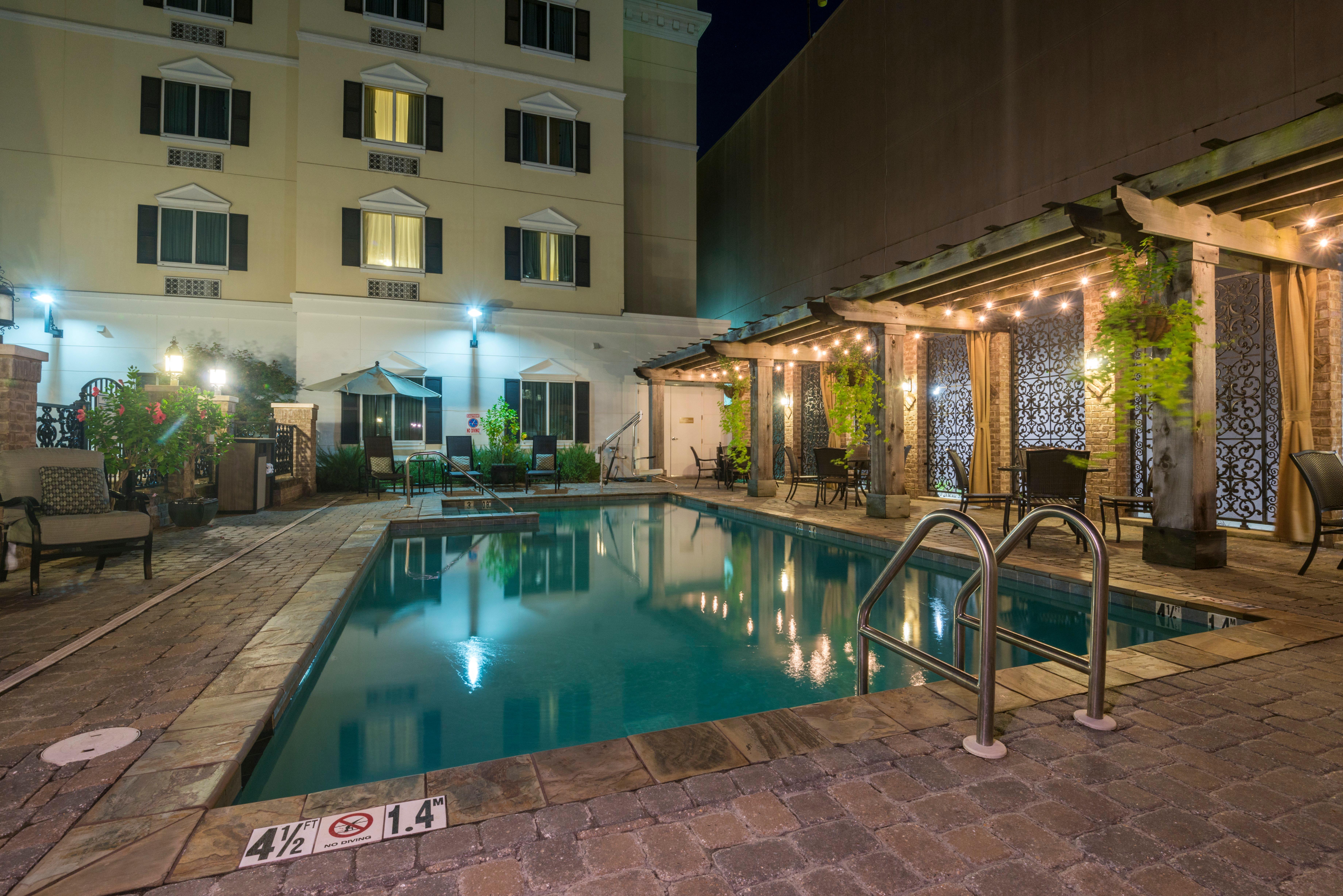 Candlewood Suites Mobile-Downtown By Ihg Екстериор снимка
