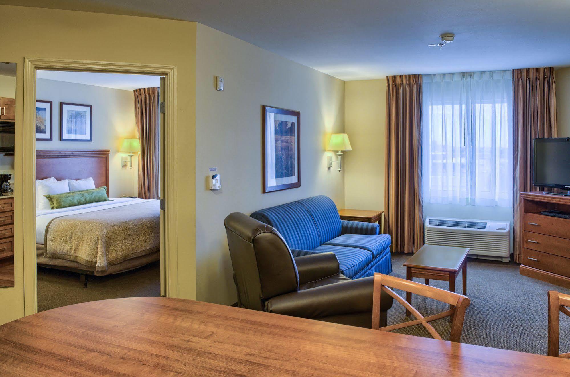 Candlewood Suites Mobile-Downtown By Ihg Екстериор снимка