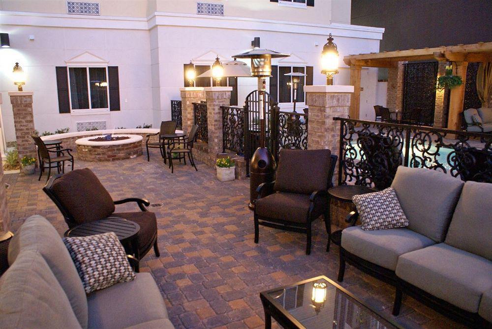 Candlewood Suites Mobile-Downtown By Ihg Ресторант снимка